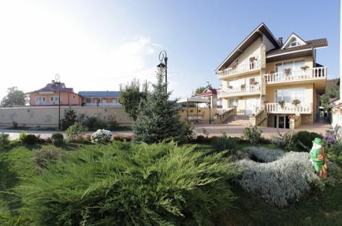 Pensiunea Boema Piatra Neamţ 外观 照片