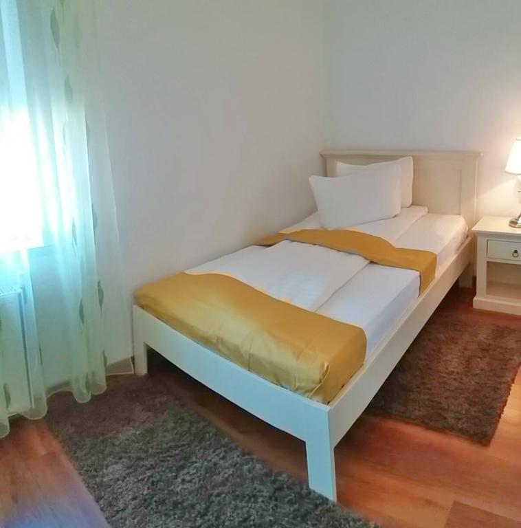 Pensiunea Boema Piatra Neamţ 外观 照片